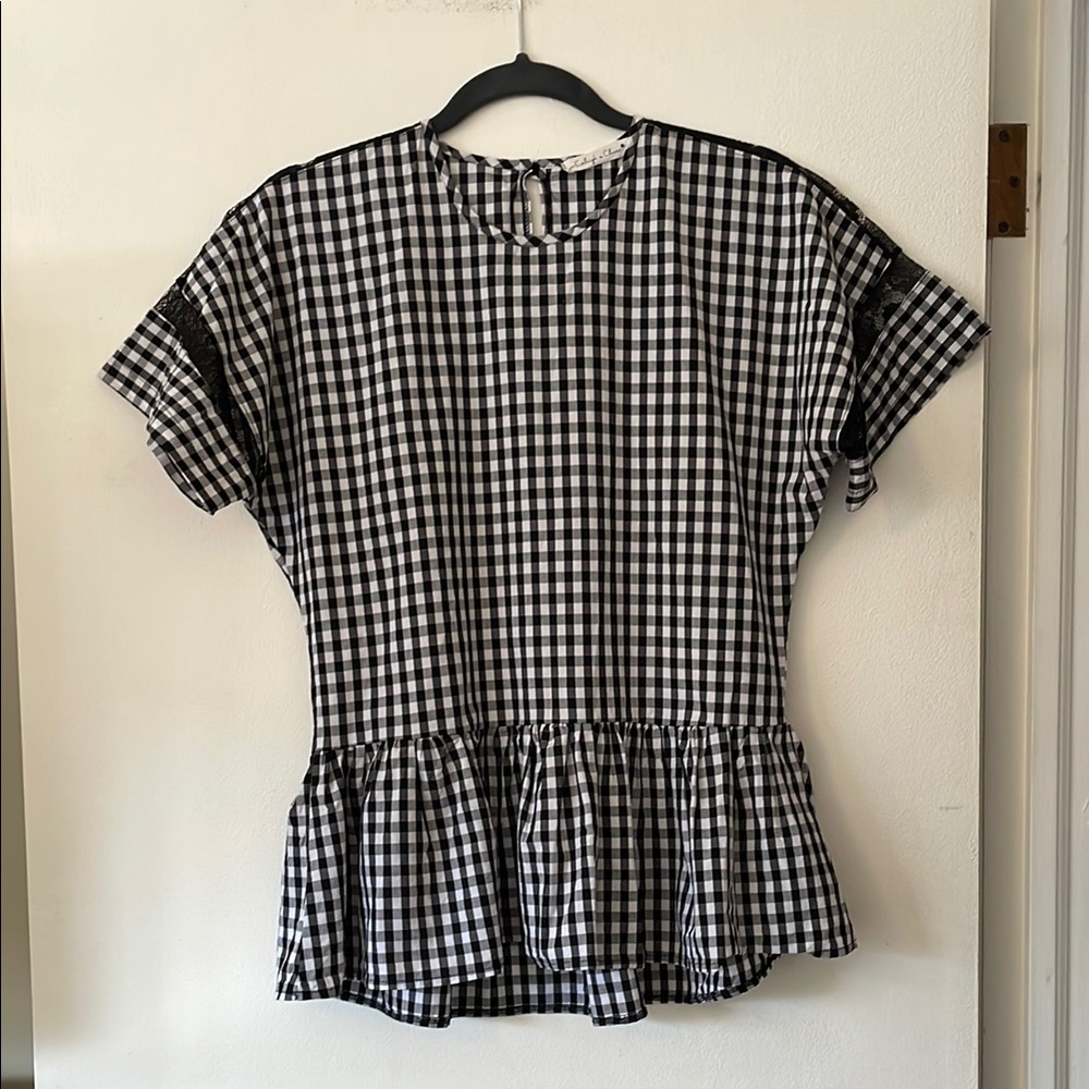 Caleigh & Clover Black White Checkered Gingham Short Sleeve Peplum Blouse